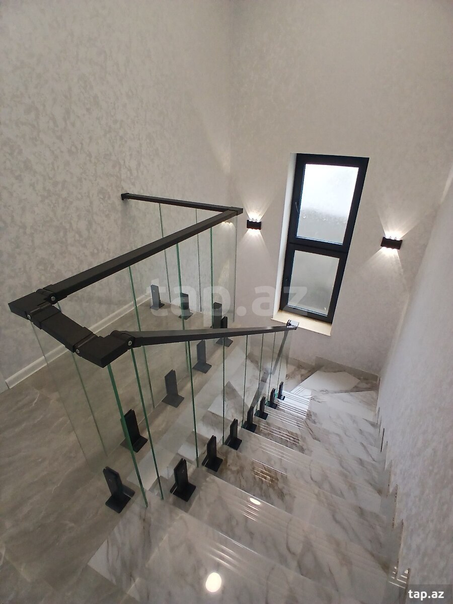 Həyət evi, Binə qəs.