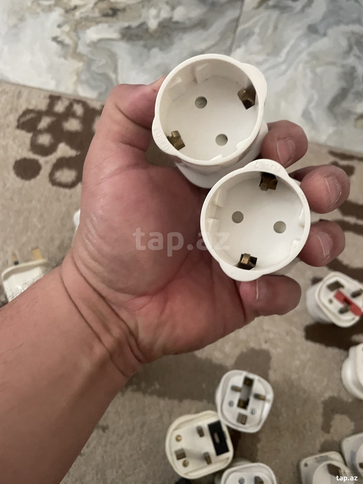 Elektrik yuvası
