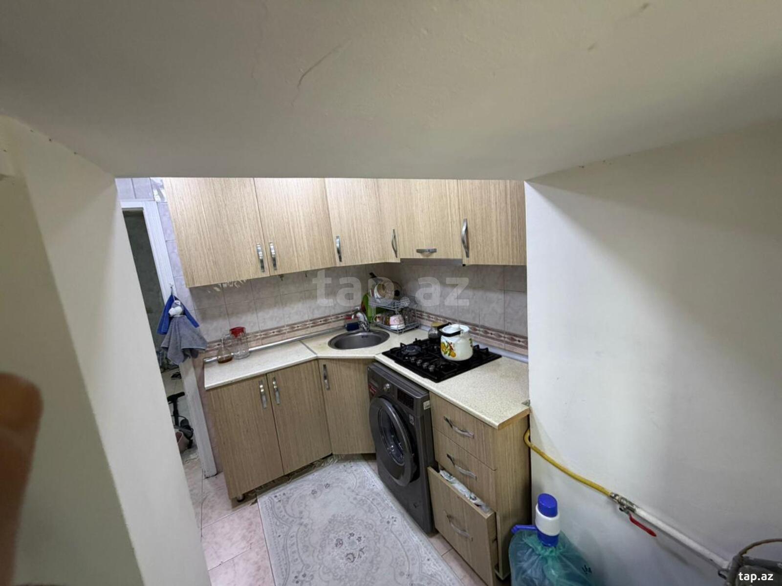 3-otaqlı mənzil, Aşıq Molla Cümə küç., 65 m²