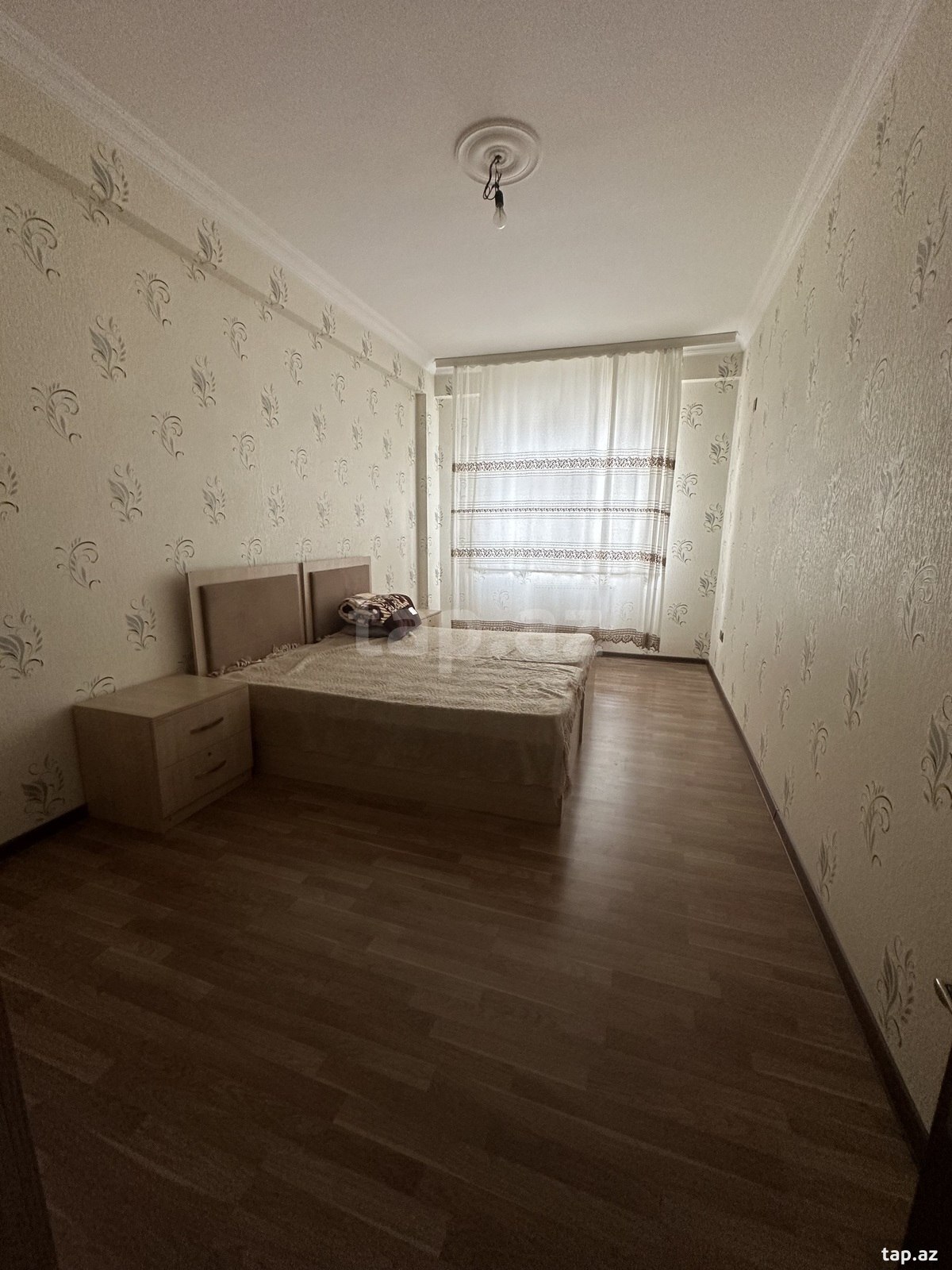 3-otaqlı yeni tikili kirayə verilir, Gəncə ş., 113 m²