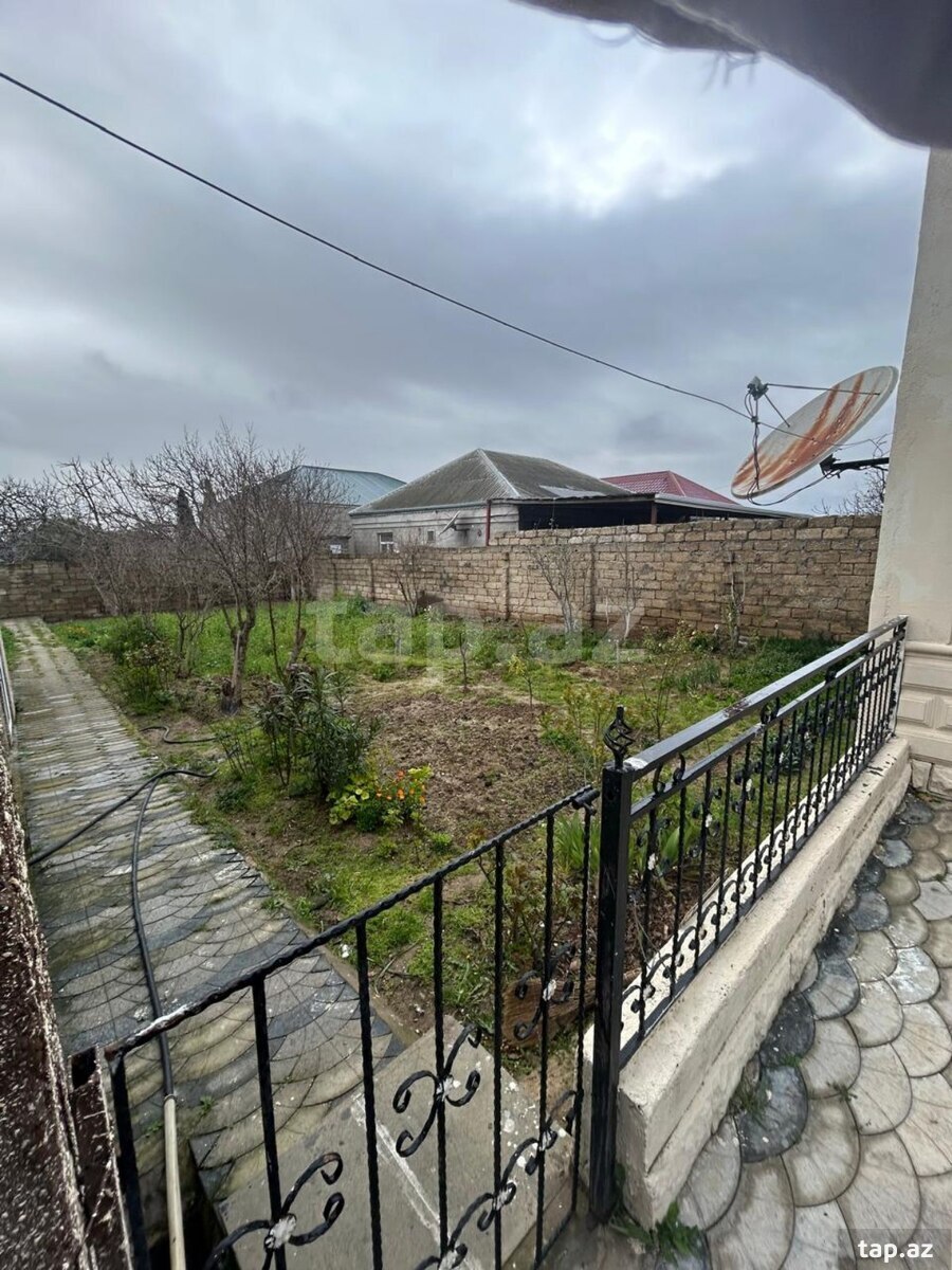 Həyət evi, Binə qəs. (4)
