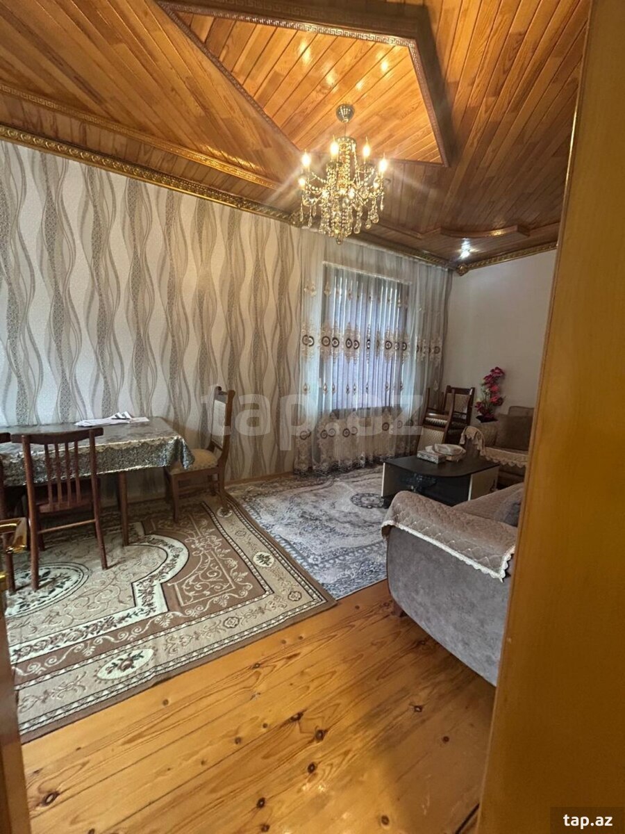 Həyət evi, Binə qəs. (11)