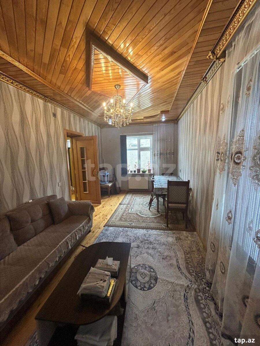 Həyət evi, Binə qəs. (14)