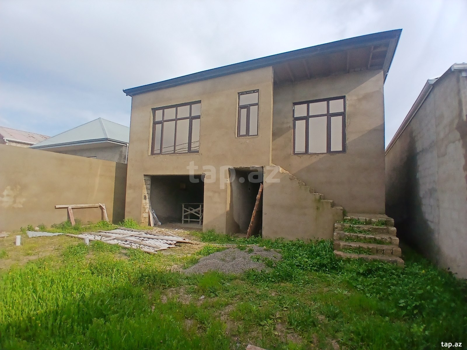 Həyət evi, Binə qəs. (3)