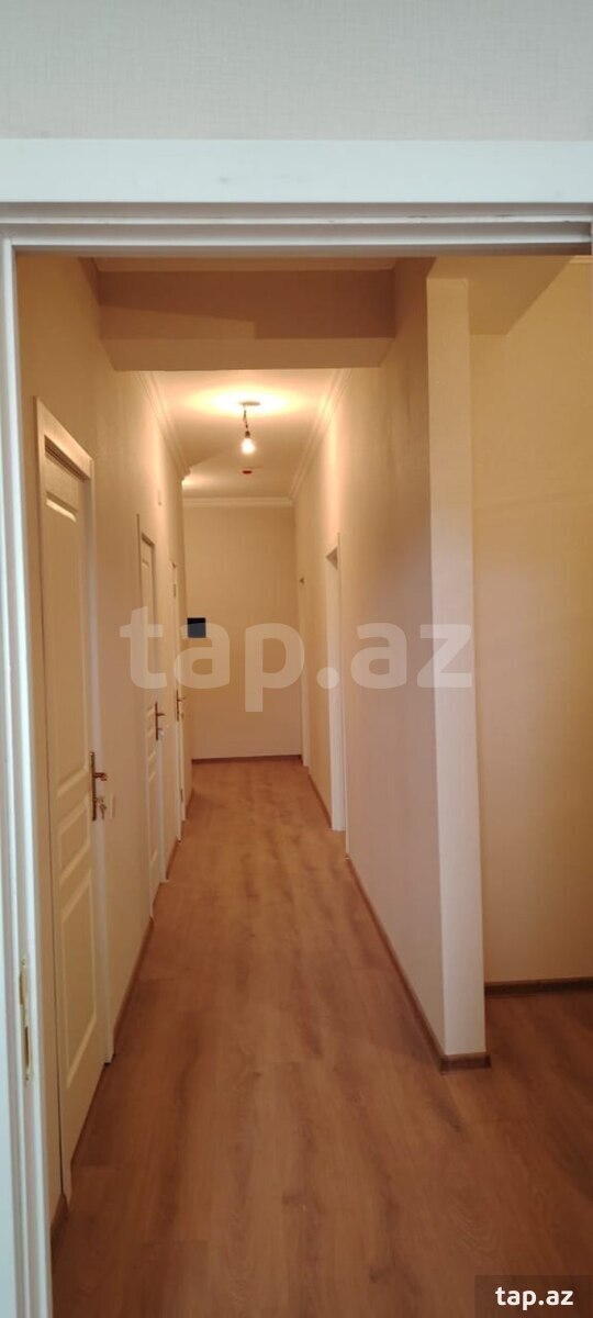4-otaqlı yeni tikili, Sumqayıt ş., 120 m² (4)