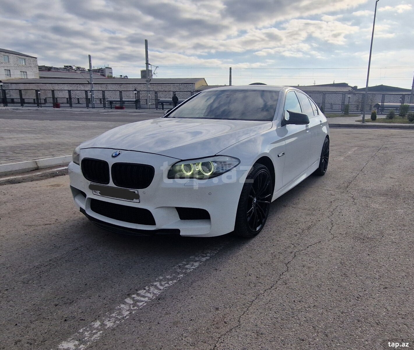 BMW 528, 2011 il (6)