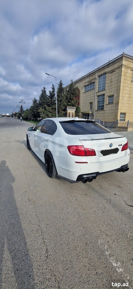 BMW 528, 2011 il (10)