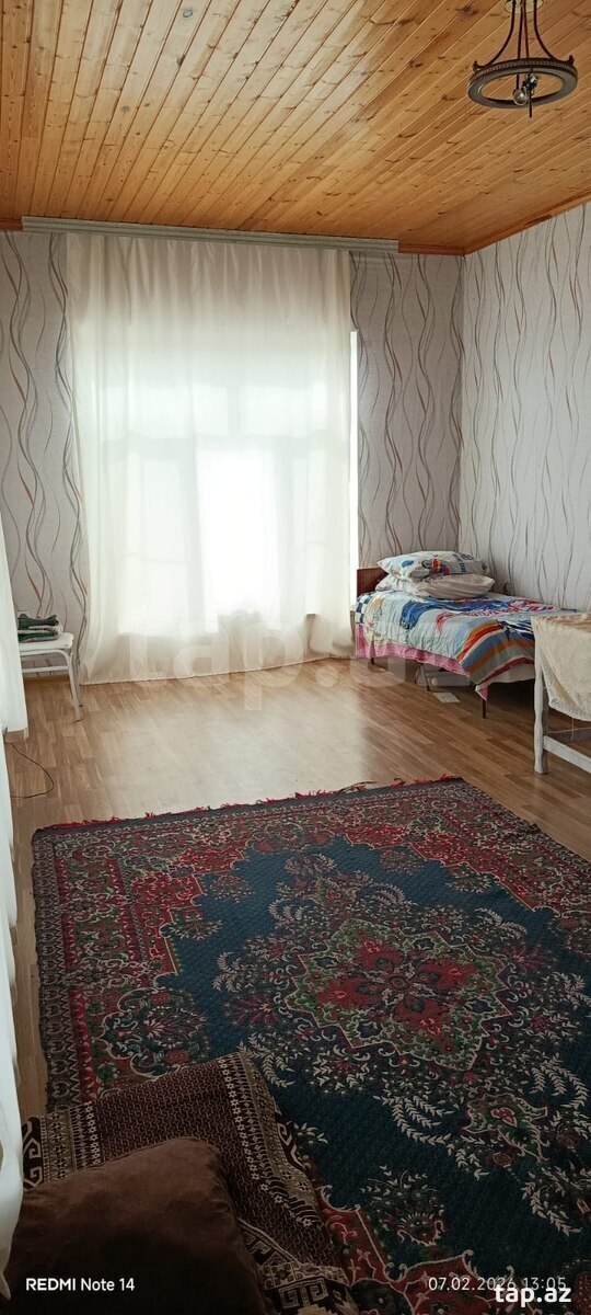 Bağ evi, Novxanı qəs. (7)