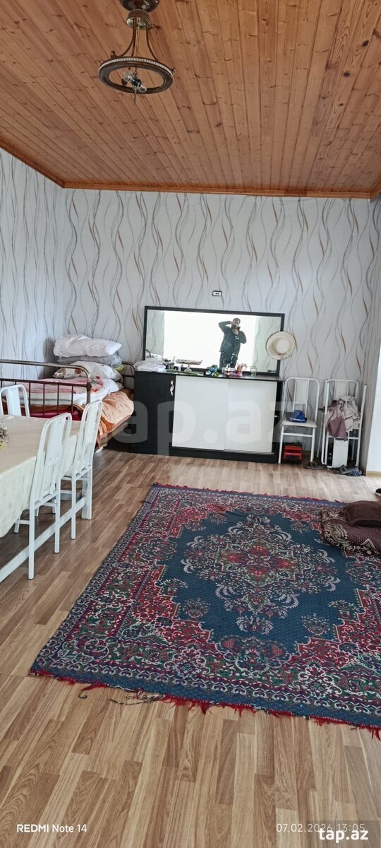 Bağ evi, Novxanı qəs. (8)