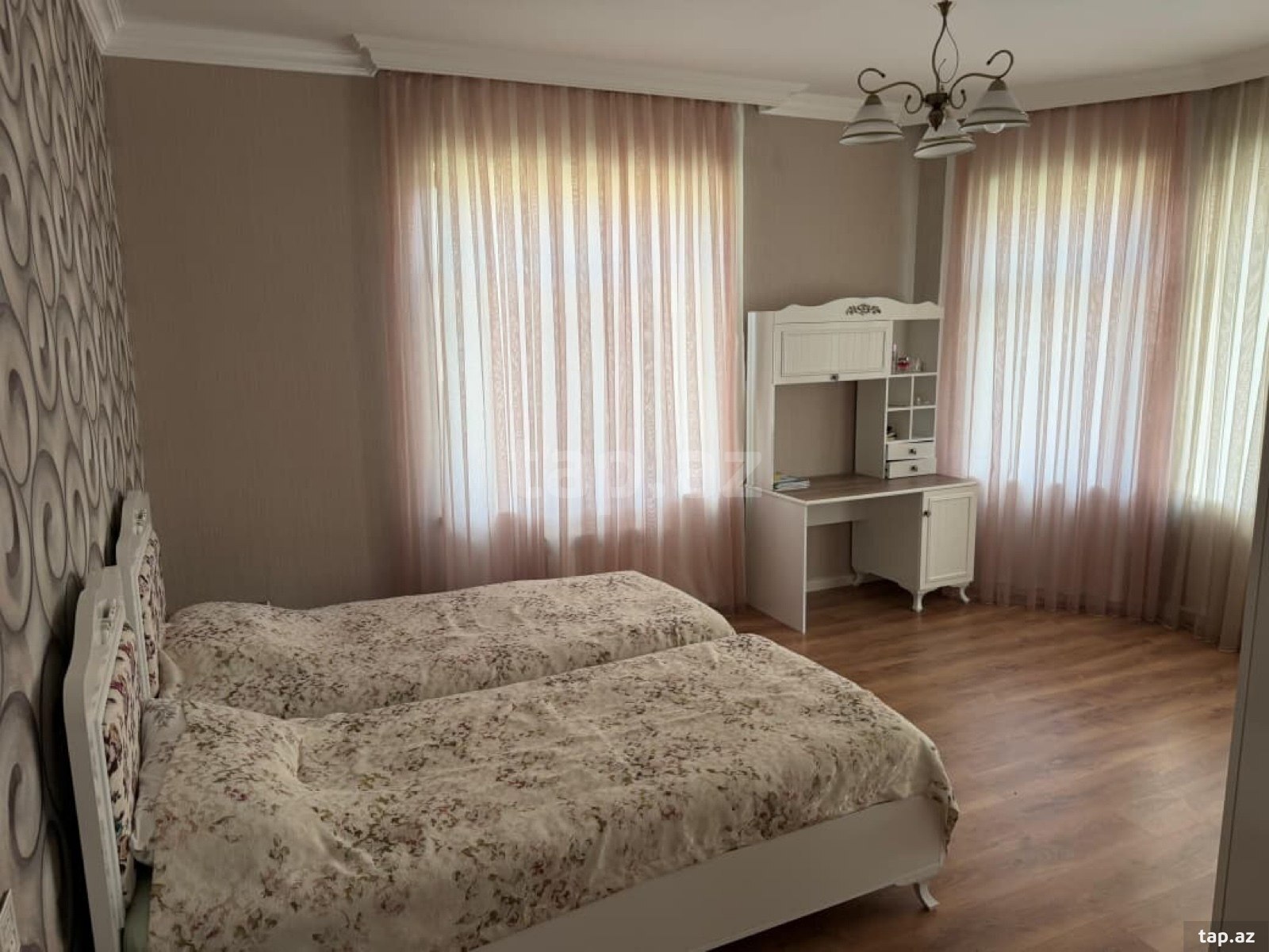 Həyət evi, Buzovna qəs. (16)