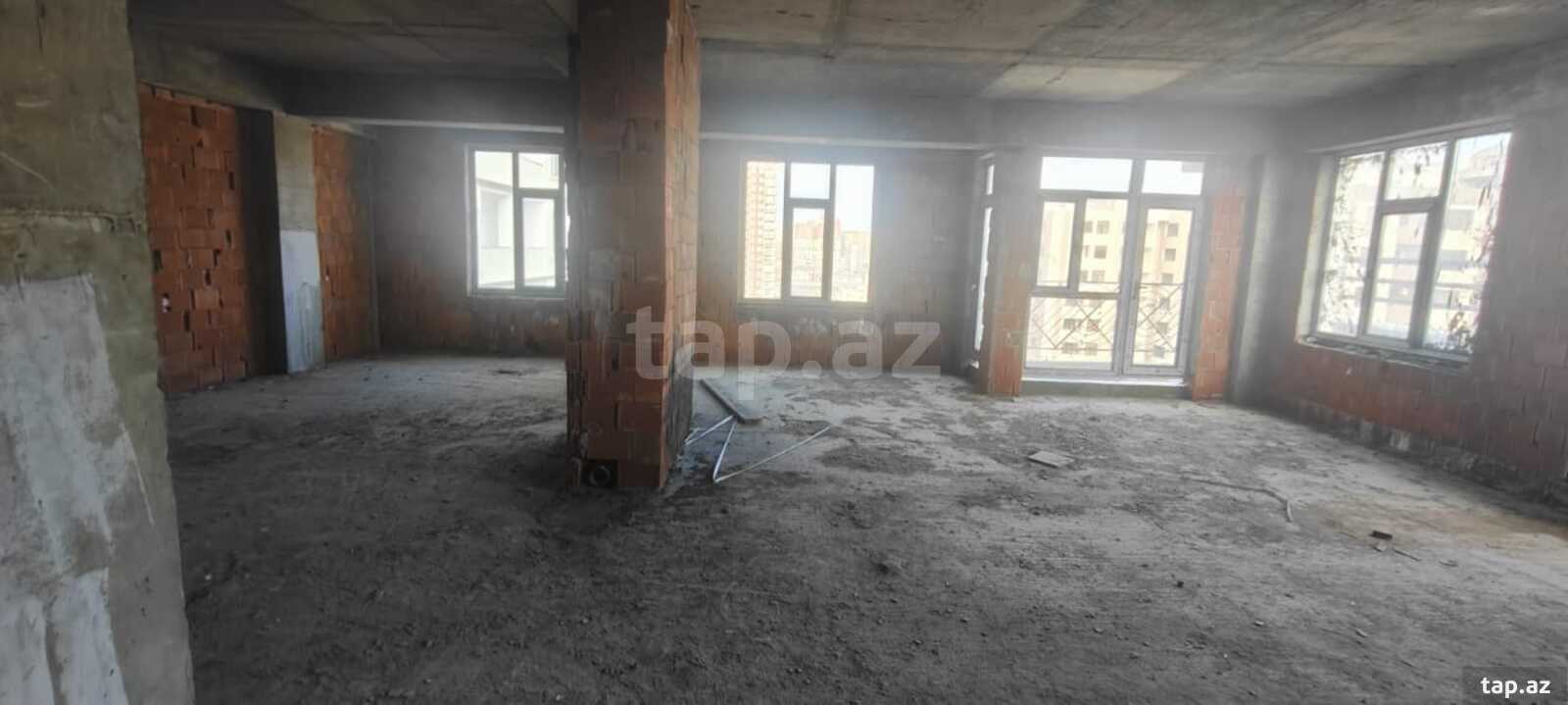 3-otaqlı yeni tikili, 28 May m., 150 m² (2)