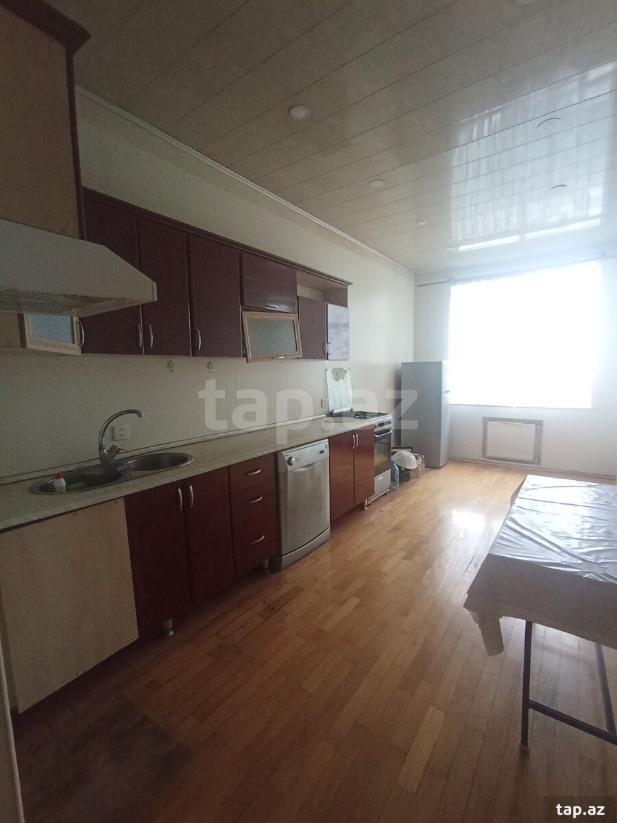 3-otaqlı yeni tikili kirayə verilir, 8 Noyabr m., 132 m² (10)