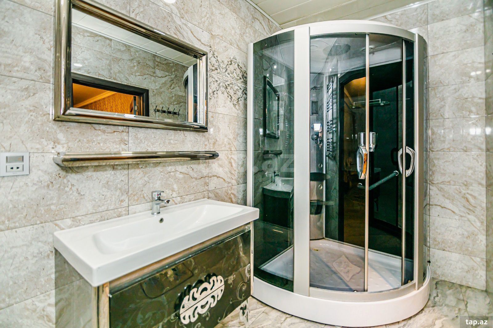3-otaqlı yeni tikili kirayə verilir, 28 May m., 130 m² (15)