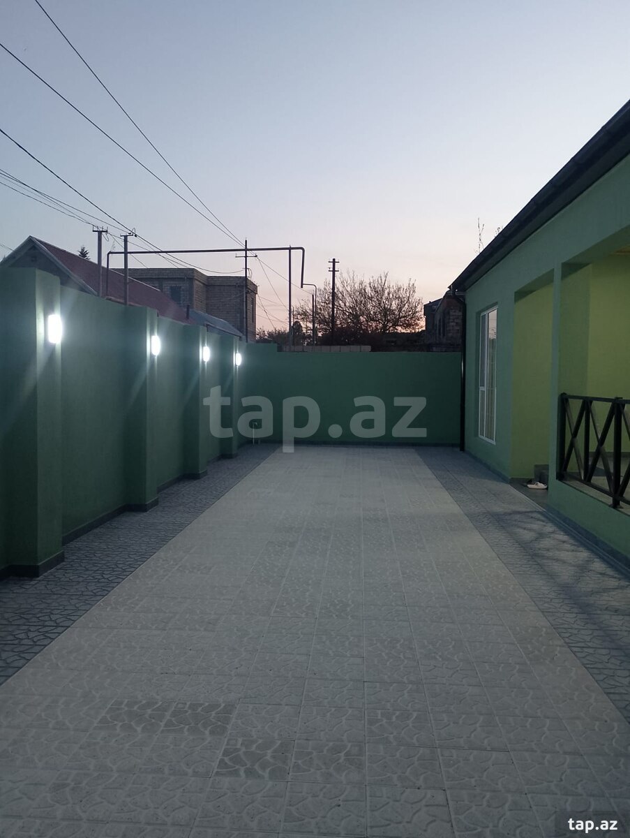 Bağ evi, Novxanı qəs.