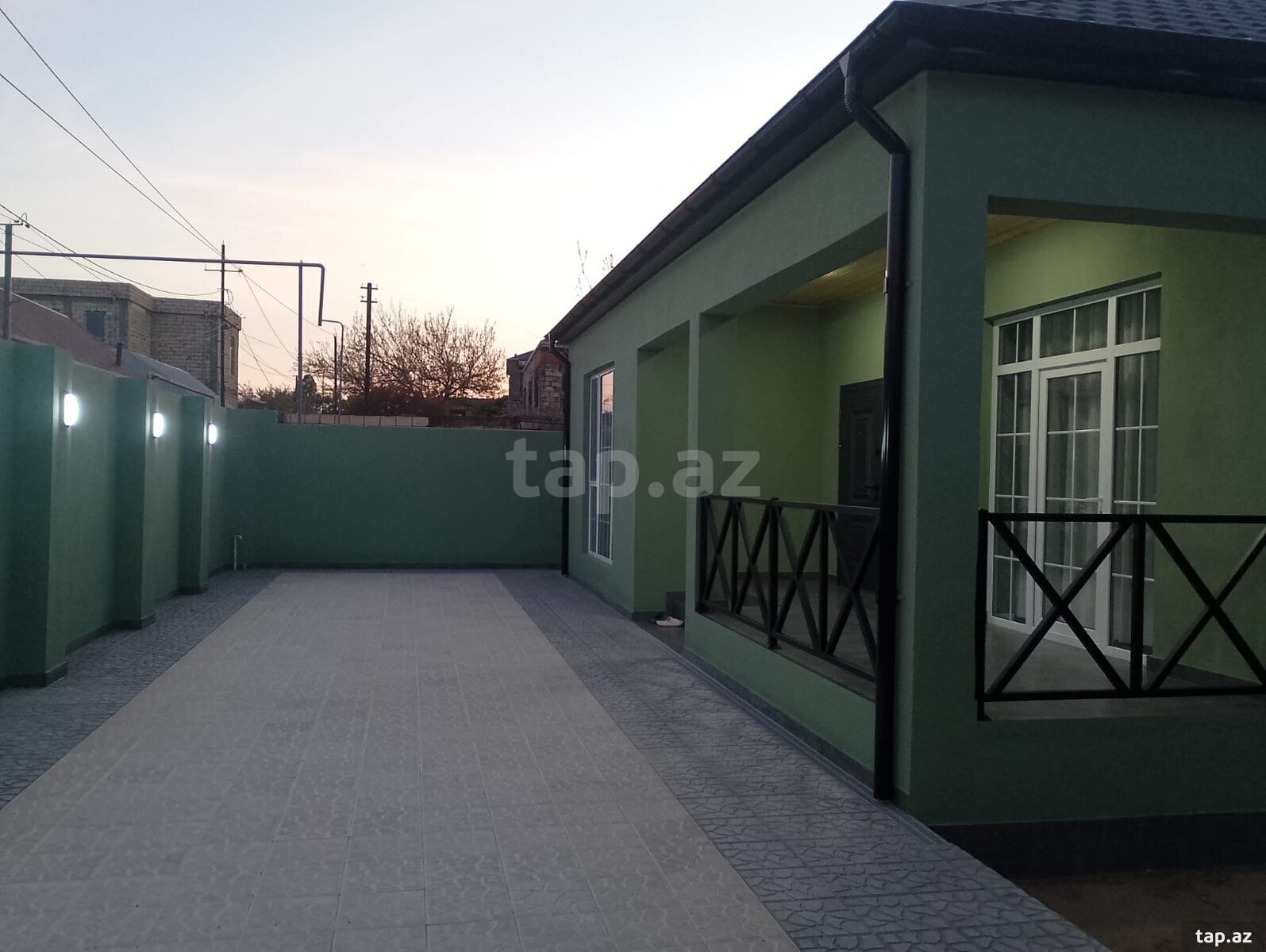Bağ evi, Novxanı qəs. (5)
