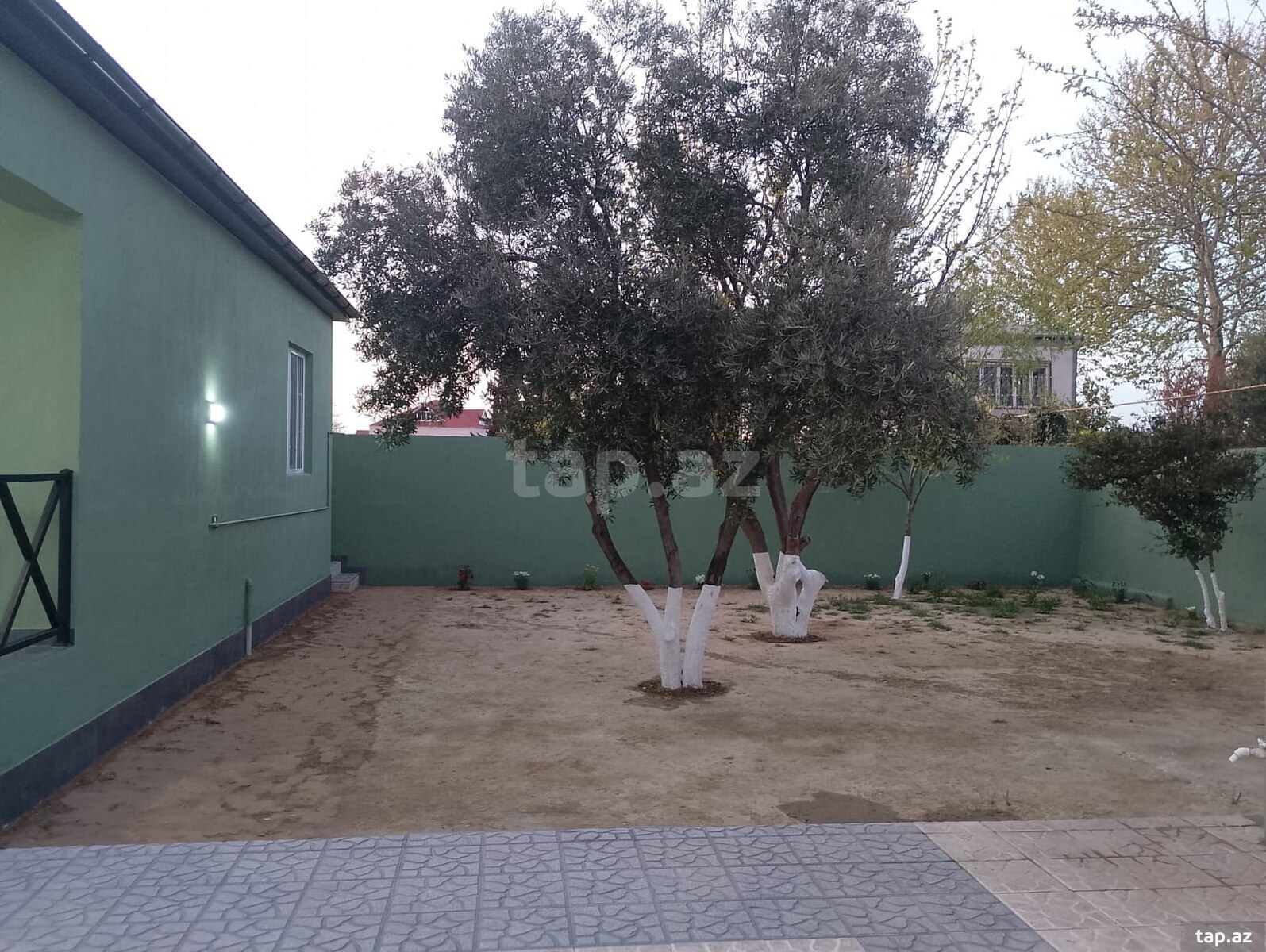 Bağ evi, Novxanı qəs. (8)