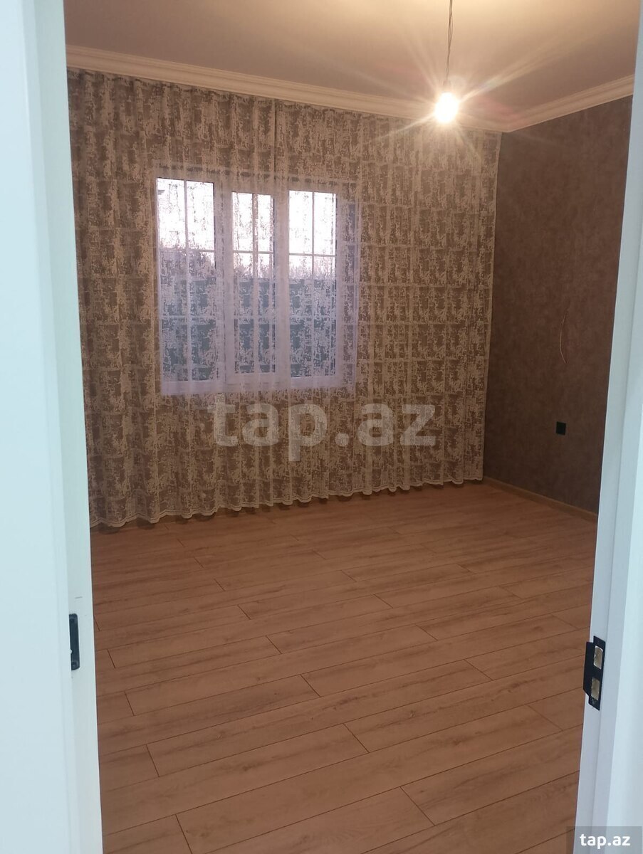 Bağ evi, Novxanı qəs. (15)