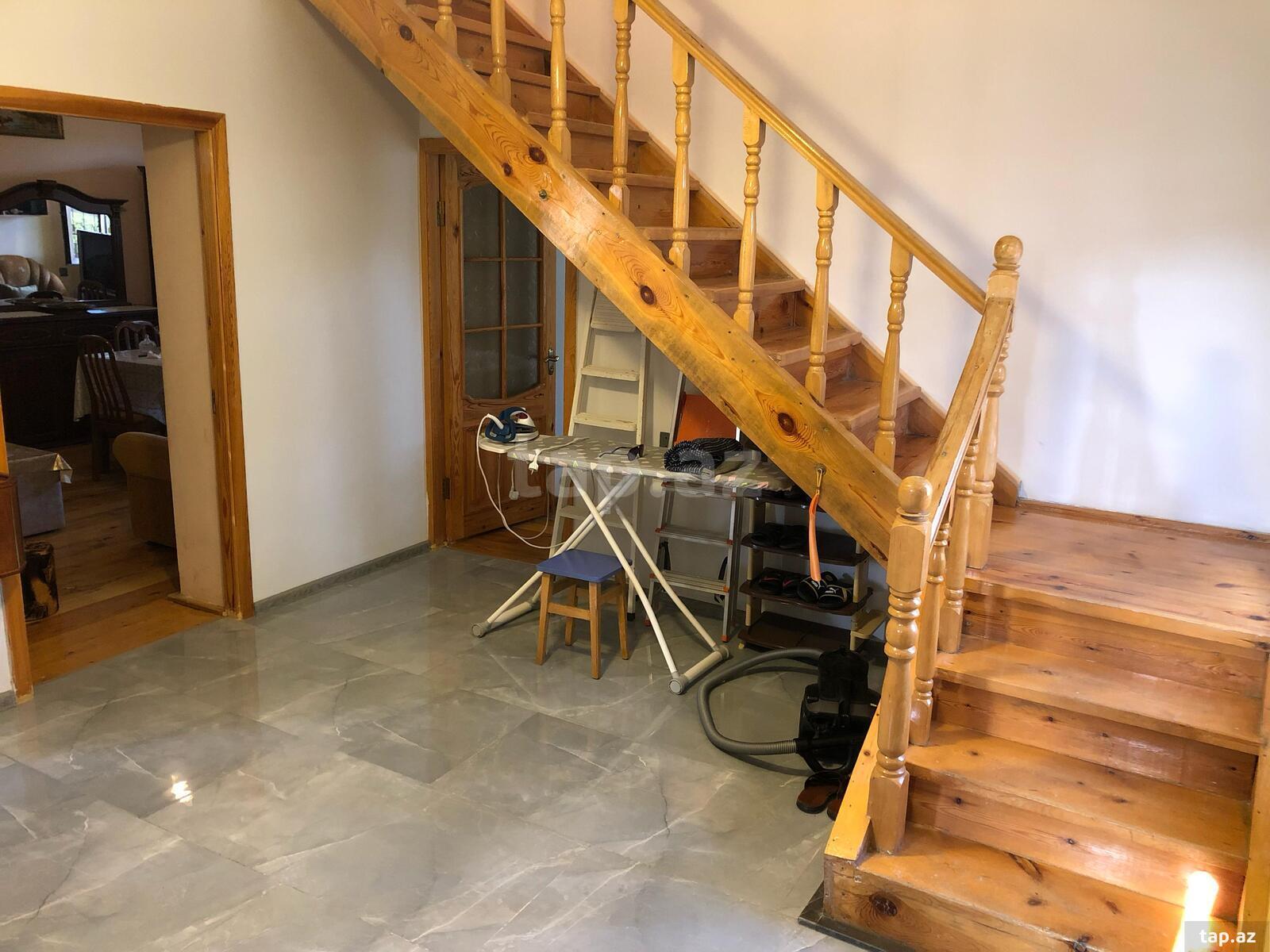 Bağ evi, Novxanı qəs. (5)