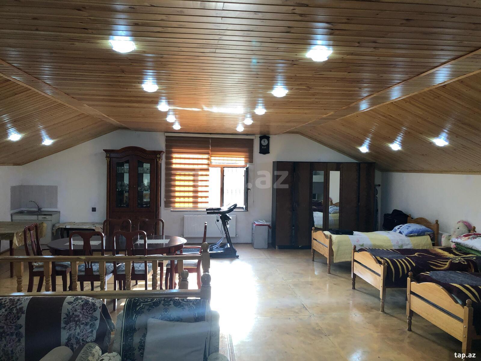Bağ evi, Novxanı qəs. (9)