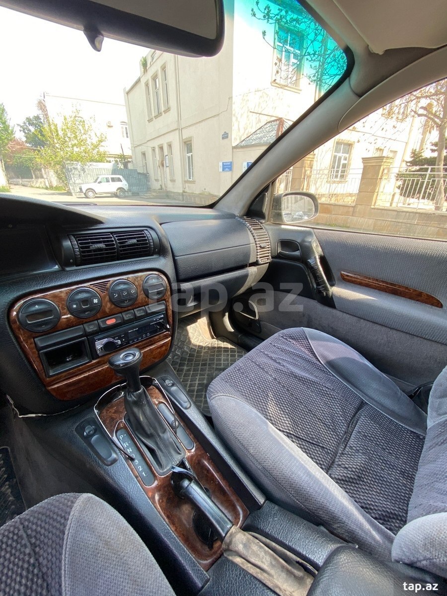 Opel Omega, 1996 il (7)