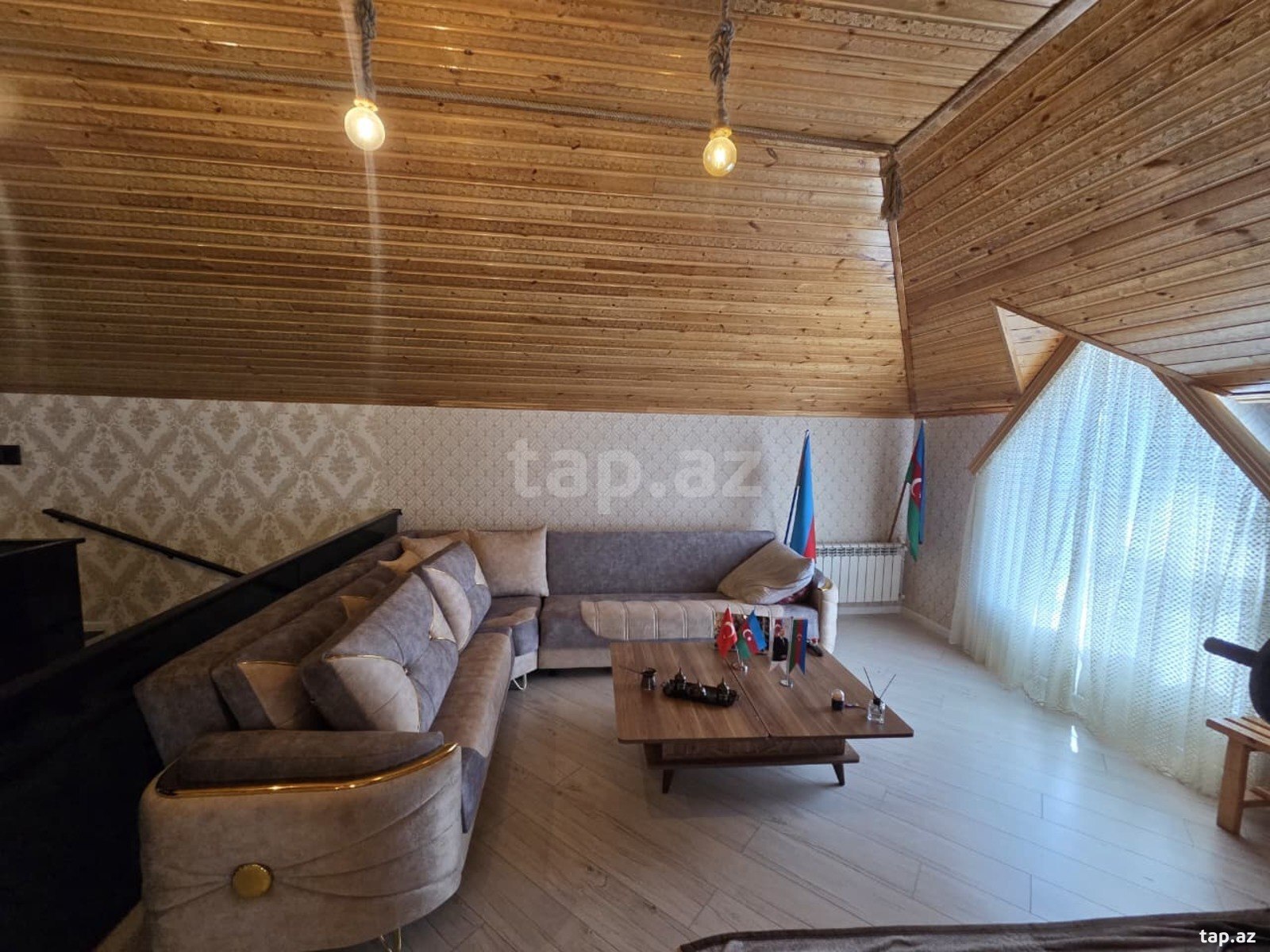 Həyət evi, Novxanı qəs. (13)