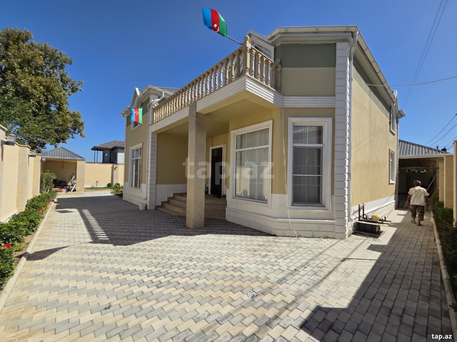Həyət evi, Novxanı qəs. (6)