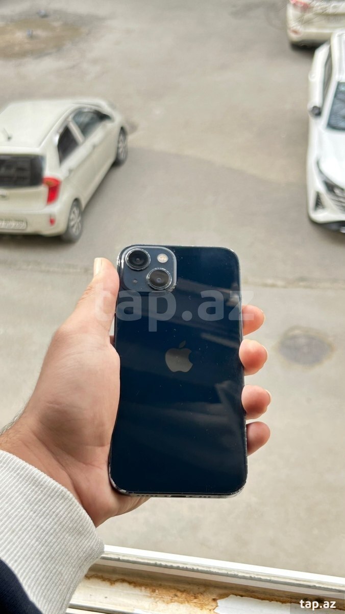 Apple iPhone 13 Midnight 128GB/4GB (10)