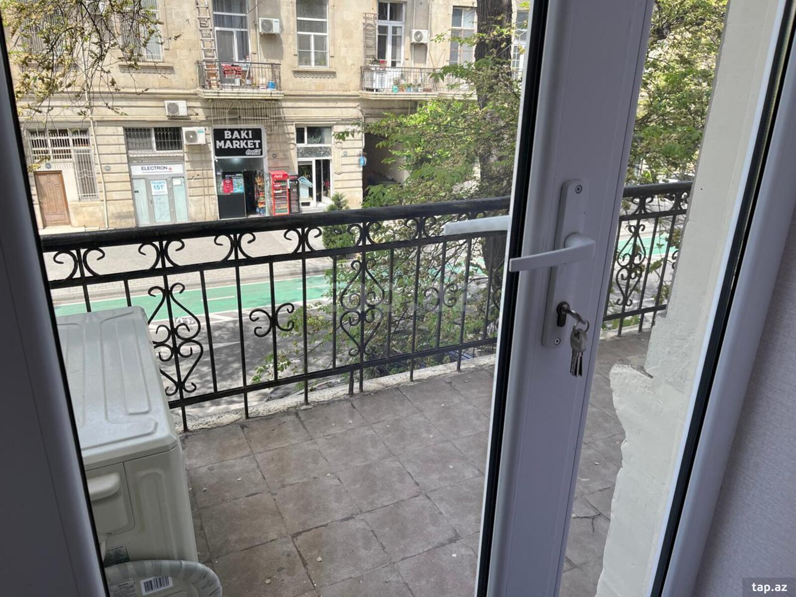 Ofis icarəyə verilir, 28 may m. (9)