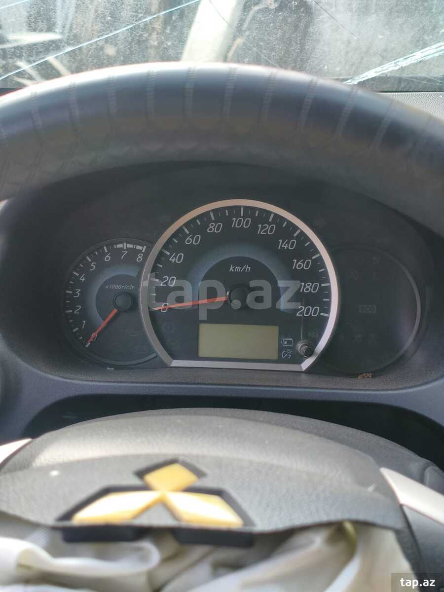 Mitsubishi Attraj ehtiyat hissələri  (6)