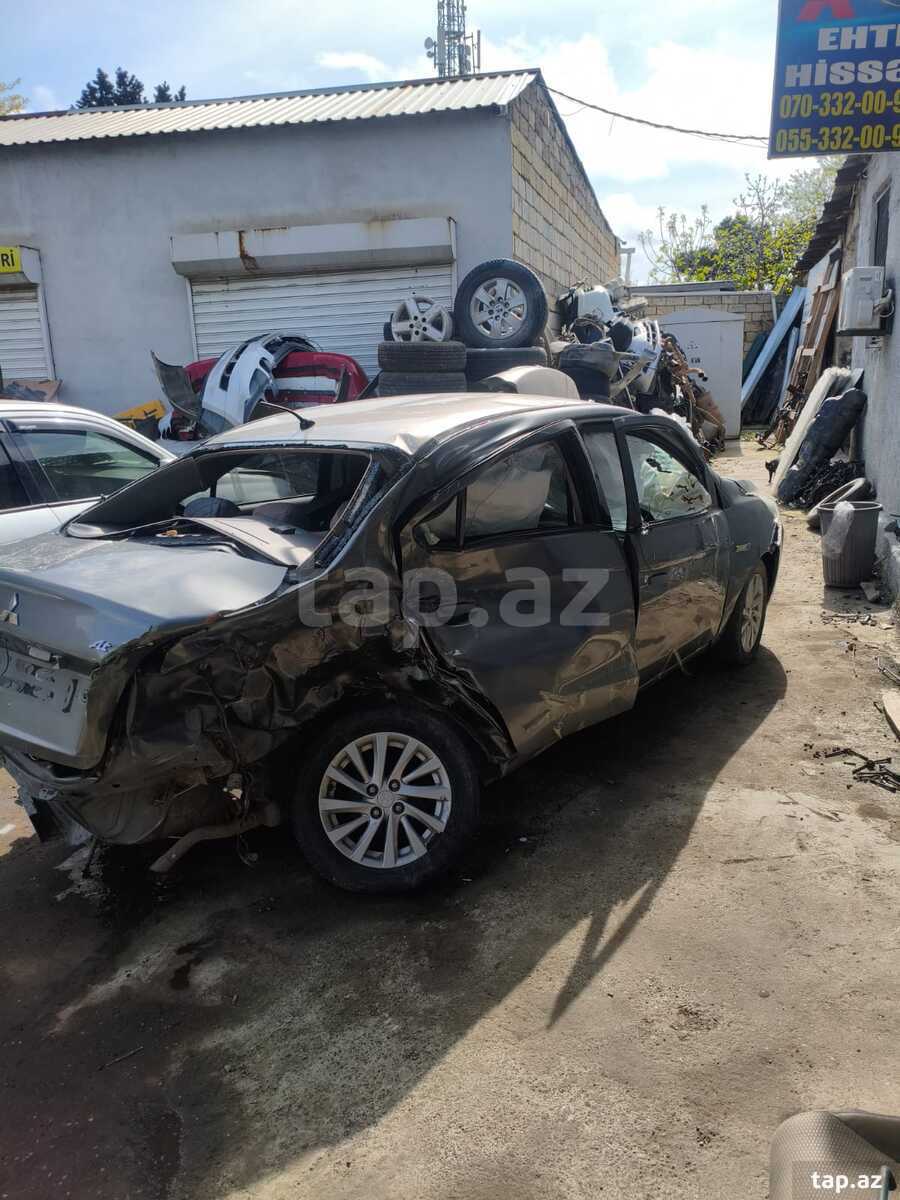 Mitsubishi Attraj ehtiyat hissələri  (5)