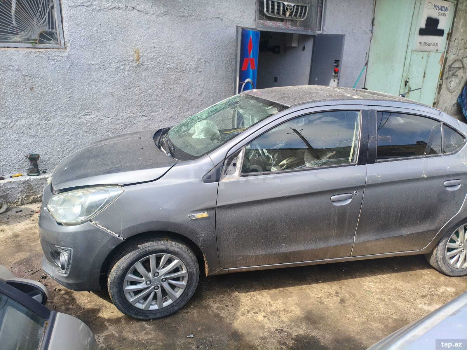 Mitsubishi Attraj ehtiyat hissələri  (3)