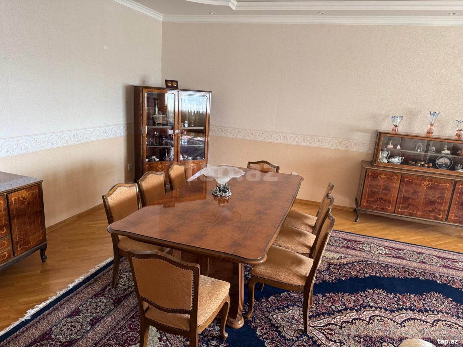 4-otaqlı yeni tikili kirayə verilir, Nizami m., 200 m² (4)
