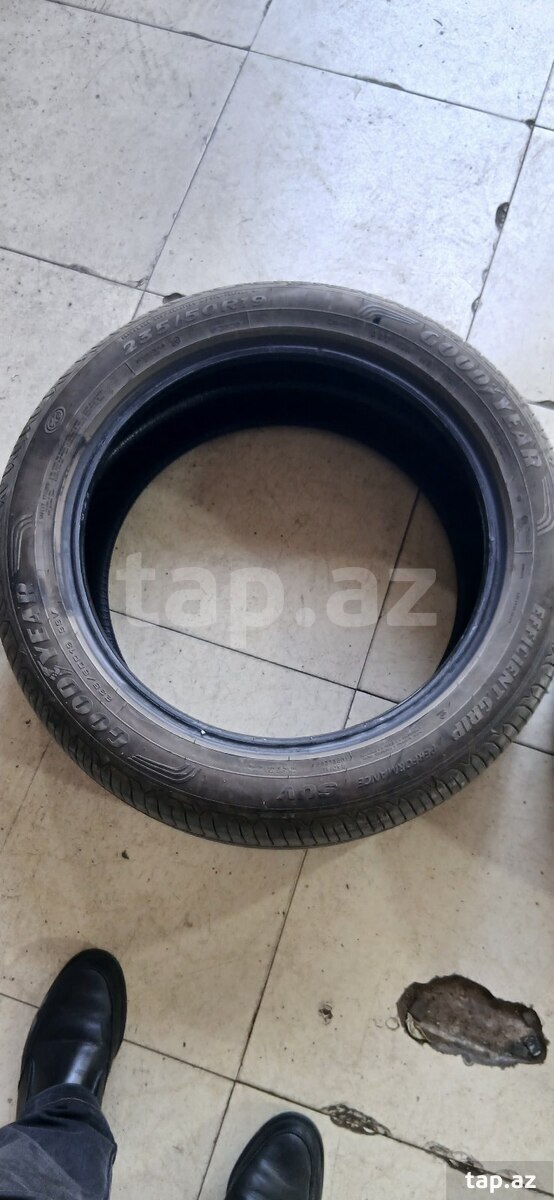 Goodyear şinləri 235.50 R19