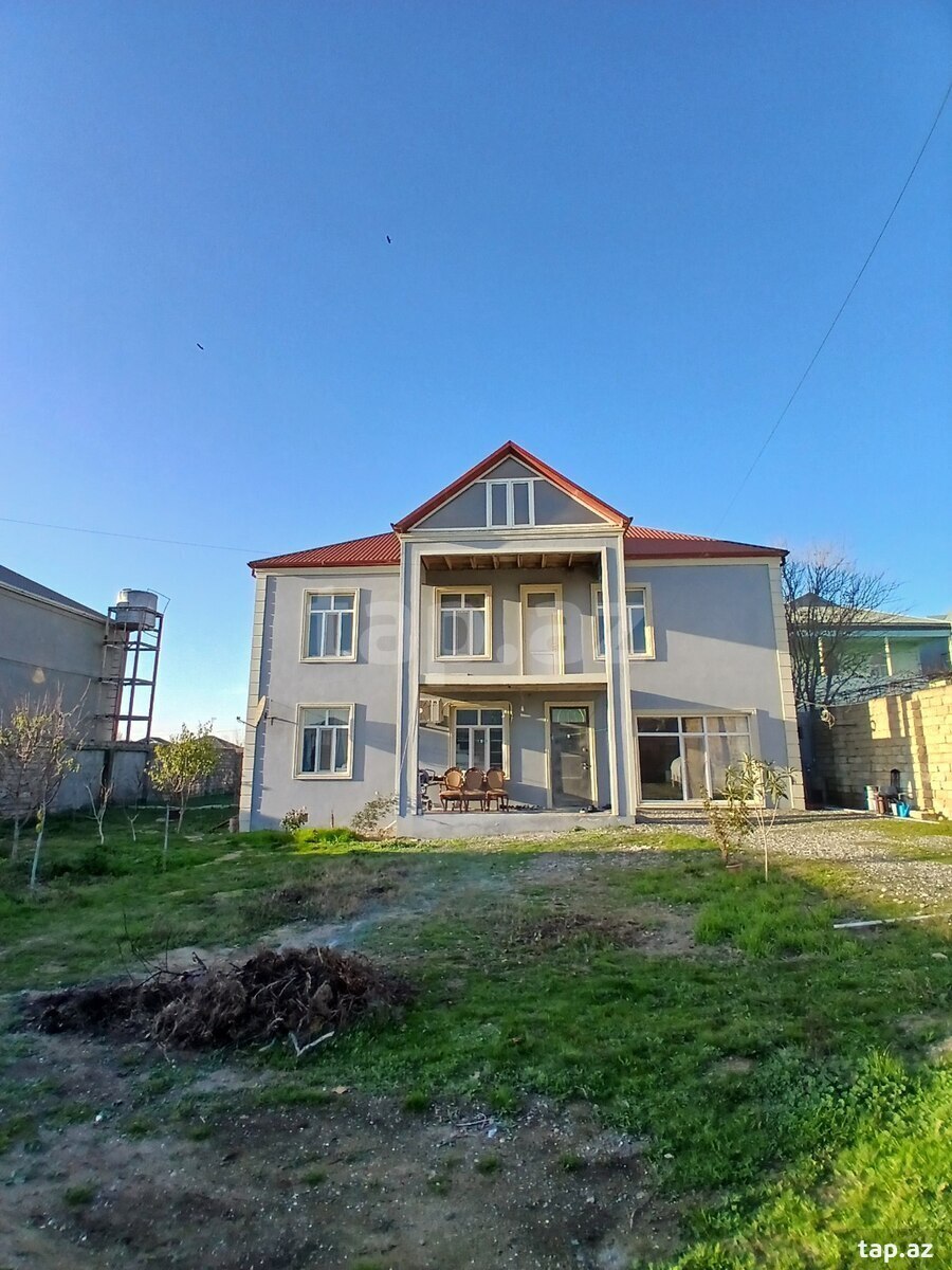 Həyət evi, Binə qəs.