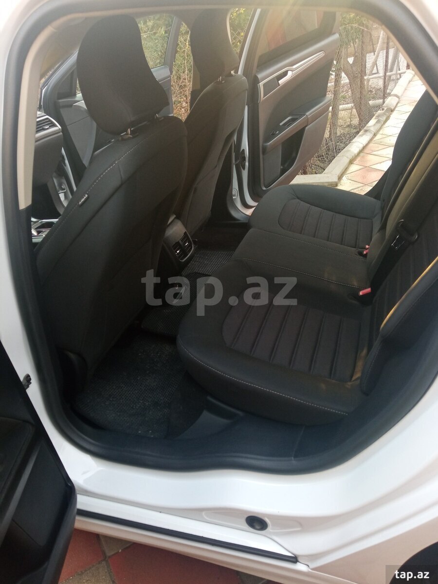 Ford Fusion, 2019 il (26)