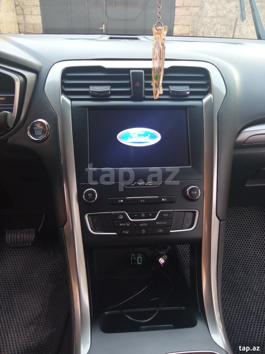 Ford Fusion, 2019 il (24)