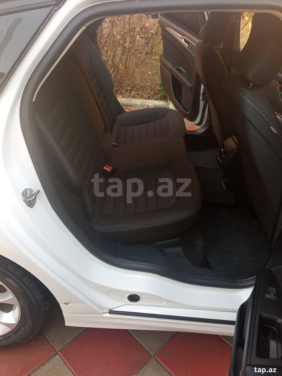 Ford Fusion, 2019 il (31)