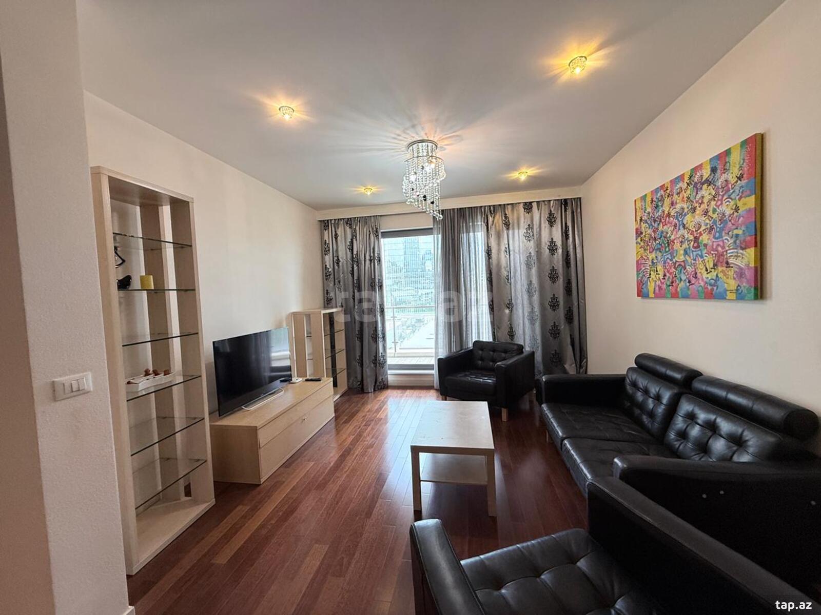 2-otaqlı yeni tikili kirayə verilir, Neftçilər pr., 84 m²