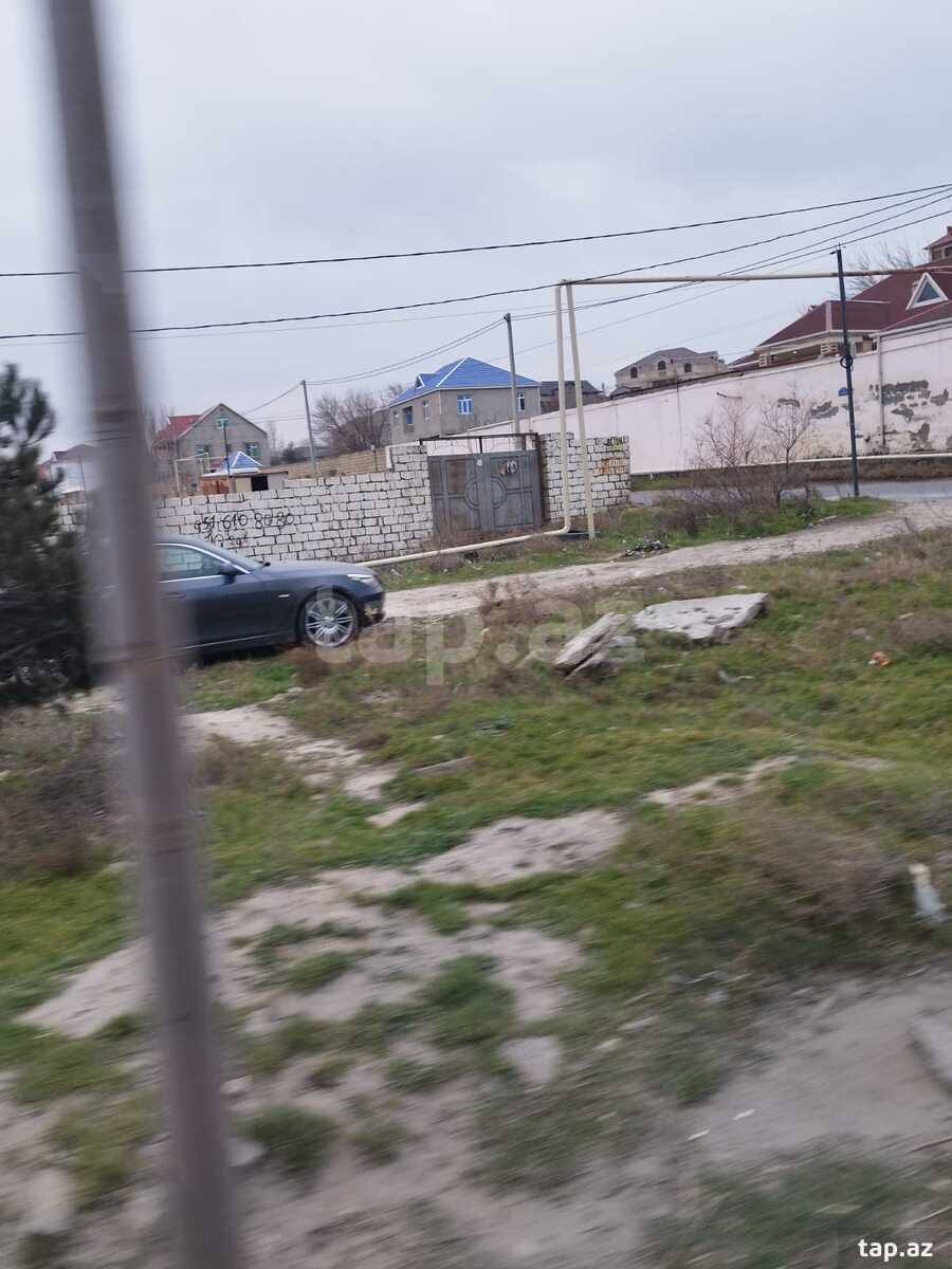 35 sot torpaq sahəsi, Saray qəs.