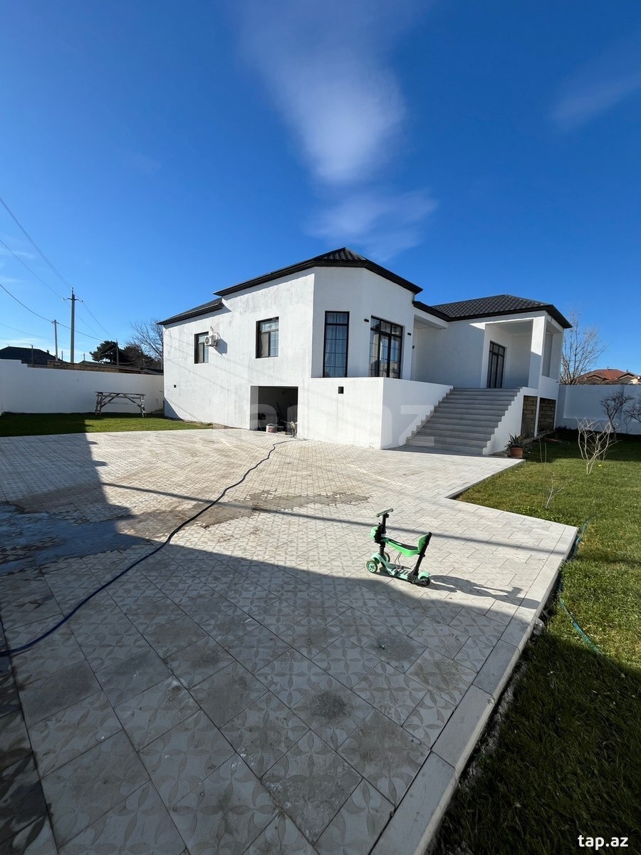 Villa, Novxanı qəs. (4)
