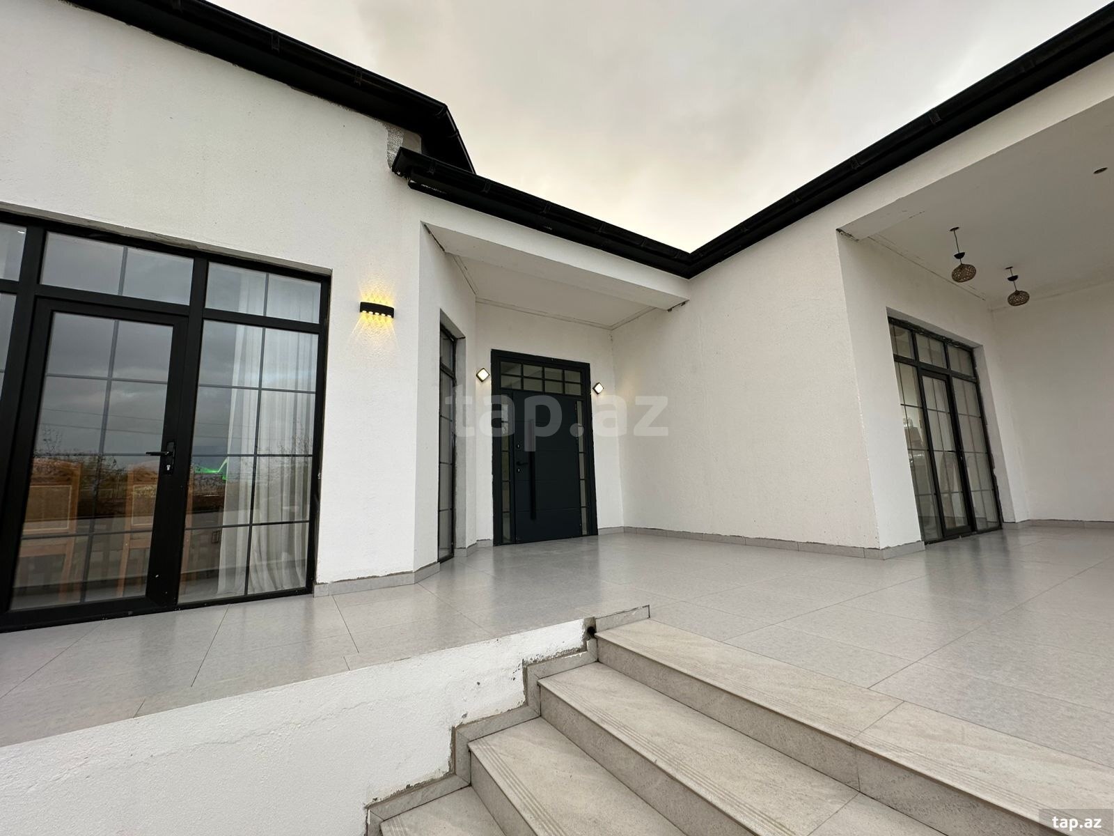 Villa, Novxanı qəs. (6)