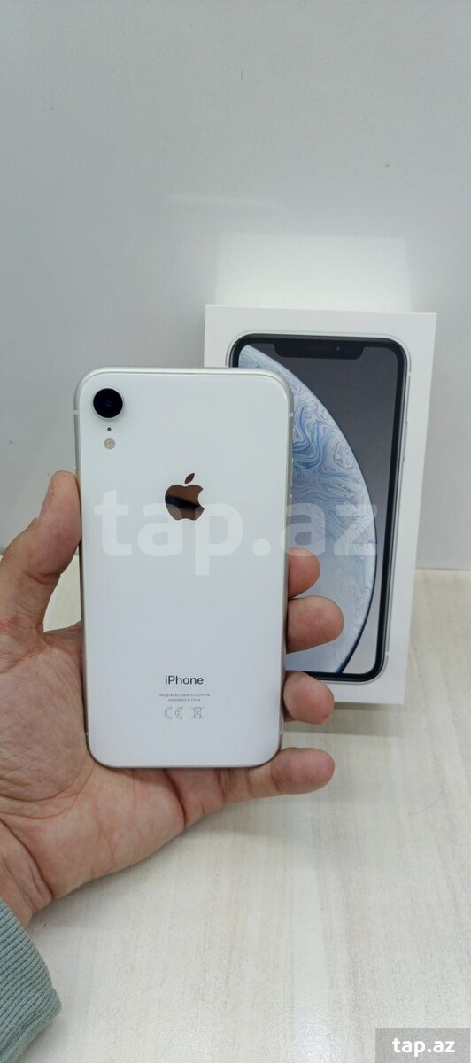 Apple iPhone XR White 64GB/3GB (3)