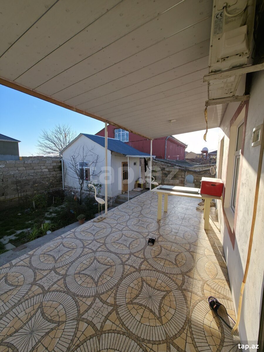 Həyət evi, Binə qəs. (2)