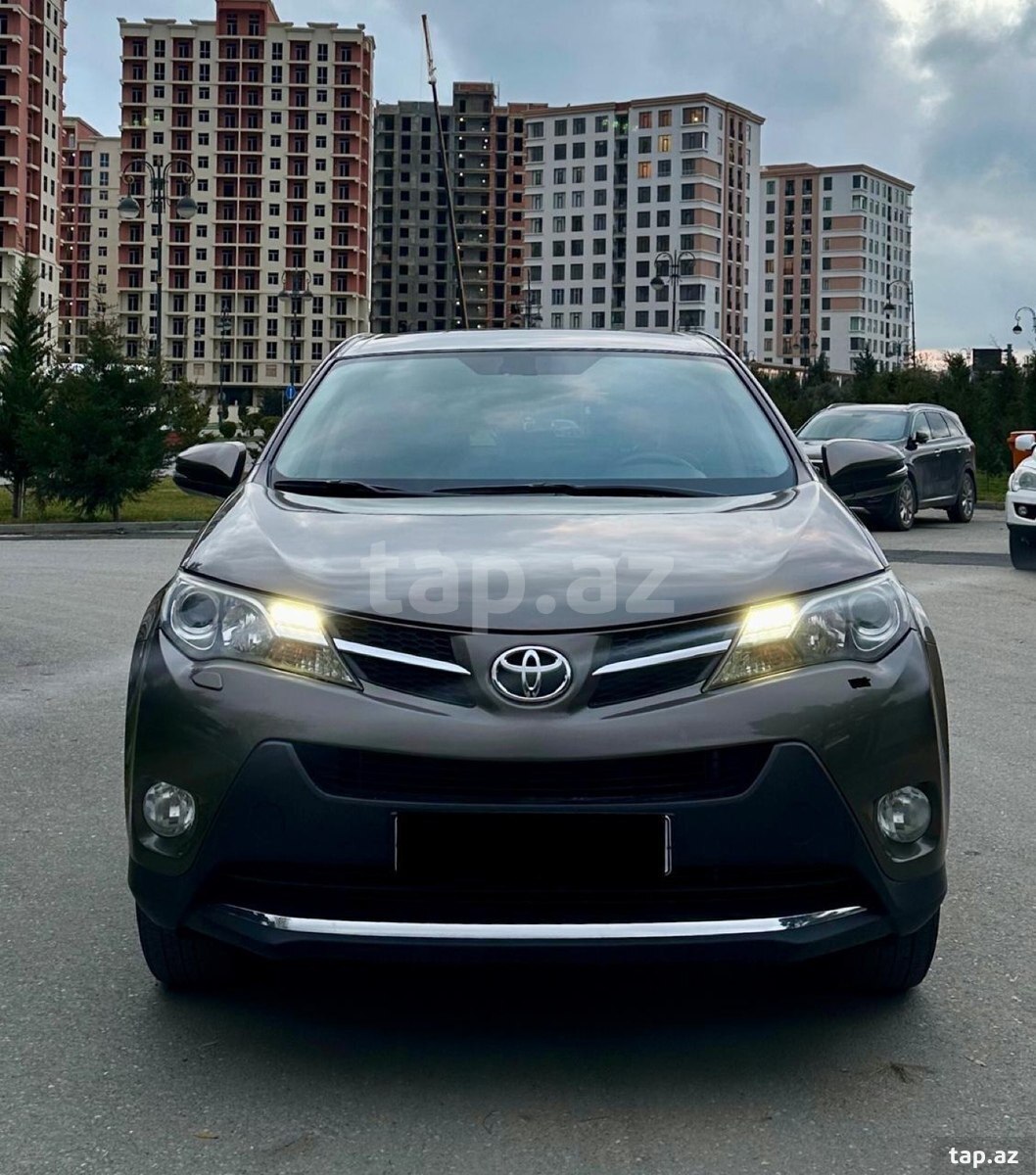 Toyota RAV 4, 2015 il (2)