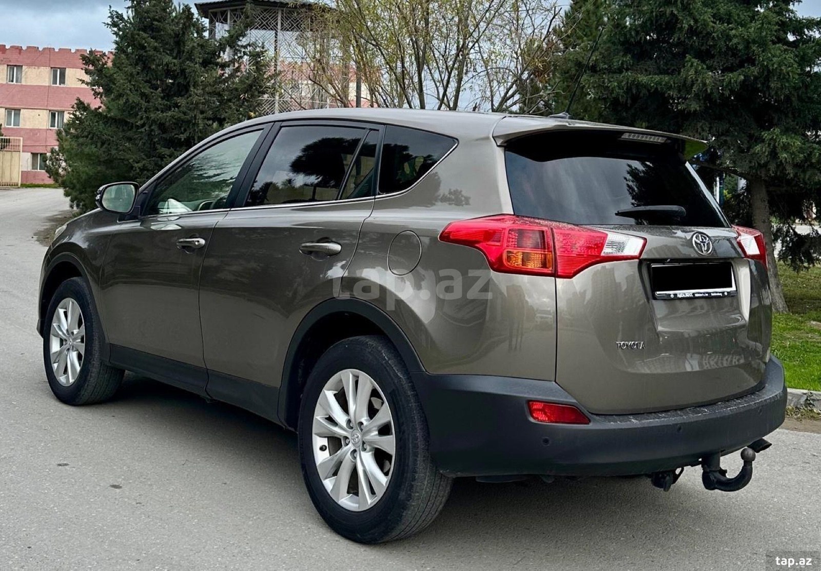 Toyota RAV 4, 2015 il (4)