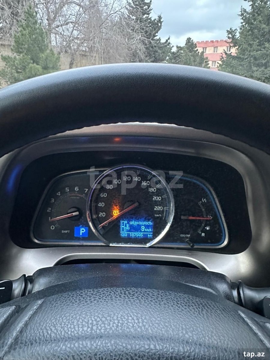 Toyota RAV 4, 2015 il (9)