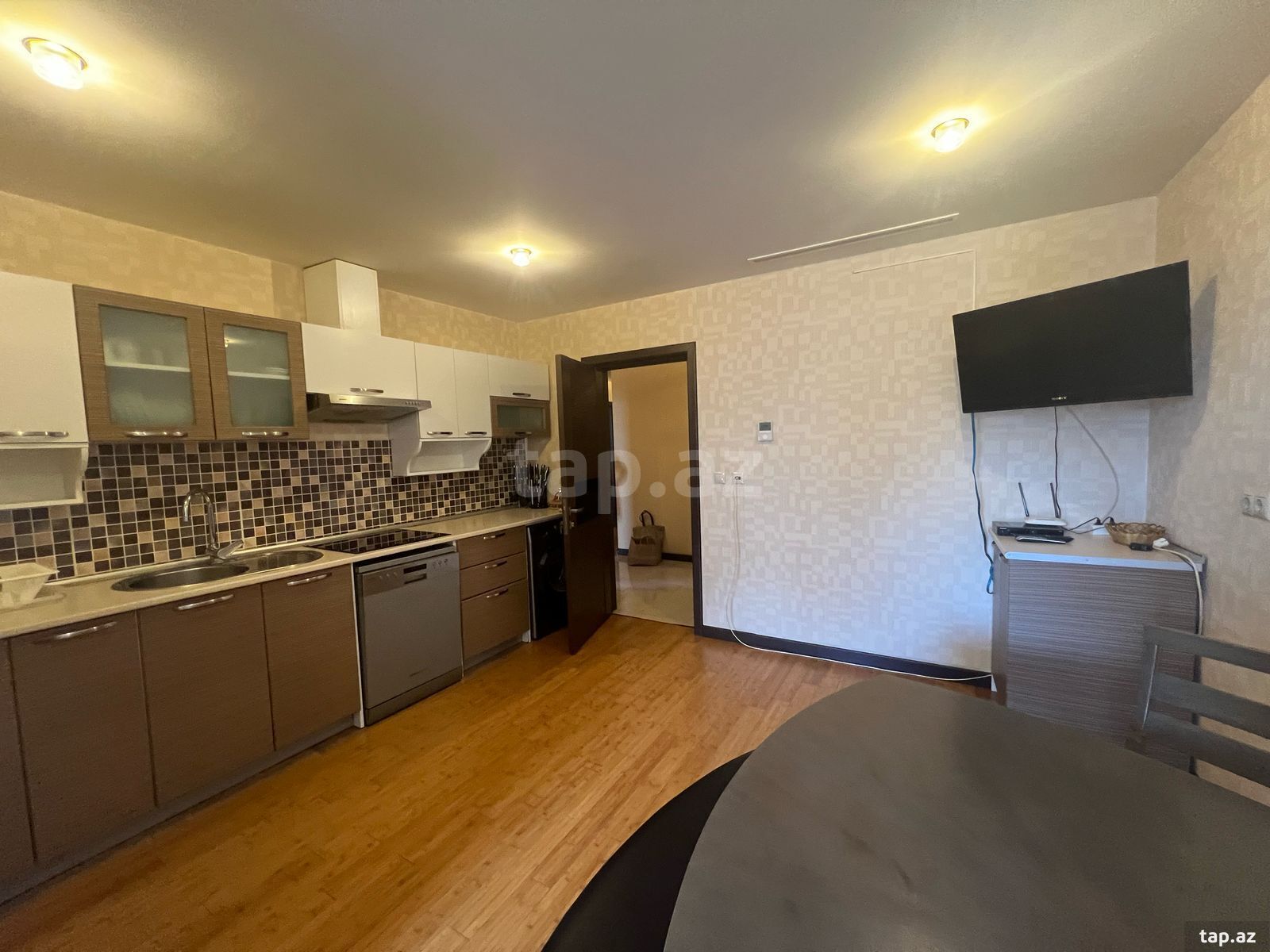 4-otaqlı yeni tikili kirayə verilir, Səbail r., 200 m² (6)