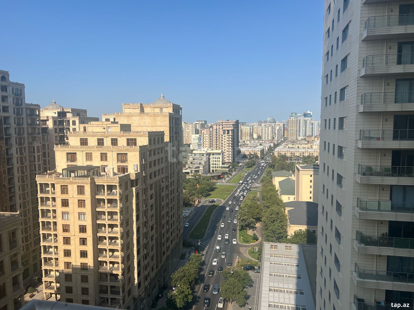 4-otaqlı yeni tikili kirayə verilir, Səbail r., 200 m² (2)
