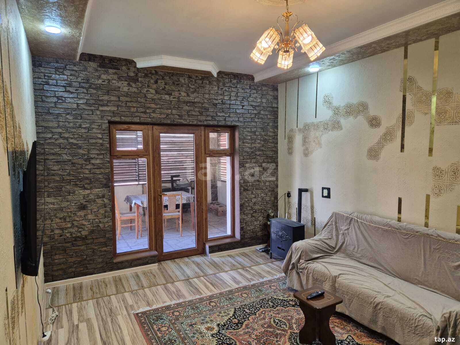 Həyət evi kirayə verilir, Novxanı qəs. (10)