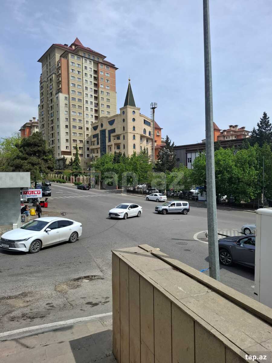 3-otaqlı mənzil, Mixail Kaveroçkin küç. 34, 85 m² (2)